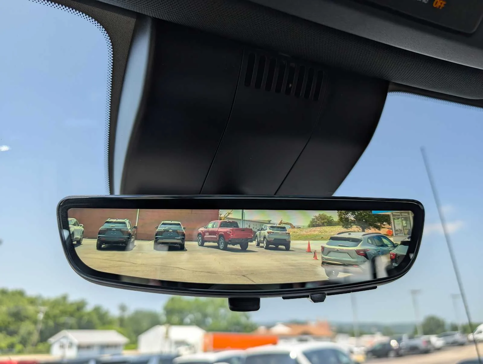 2026 Chevrolet Silverado 1500 ZR2 - Photo 31