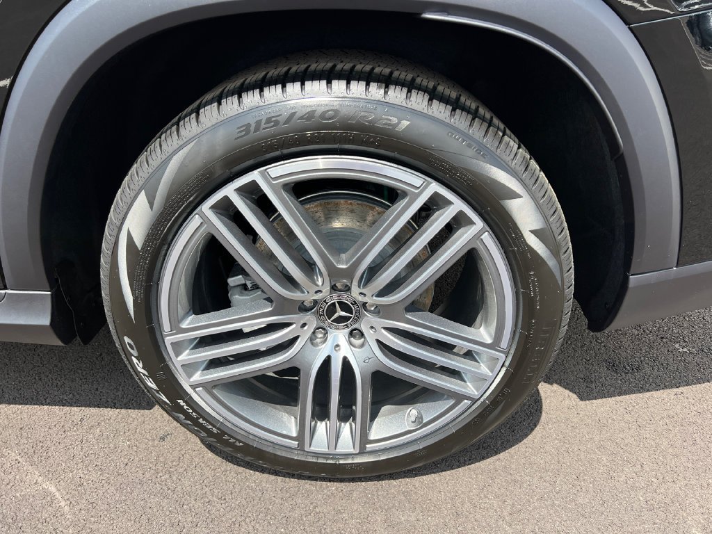 New 2026 Black Mercedes-Benz GLS 450 image 75