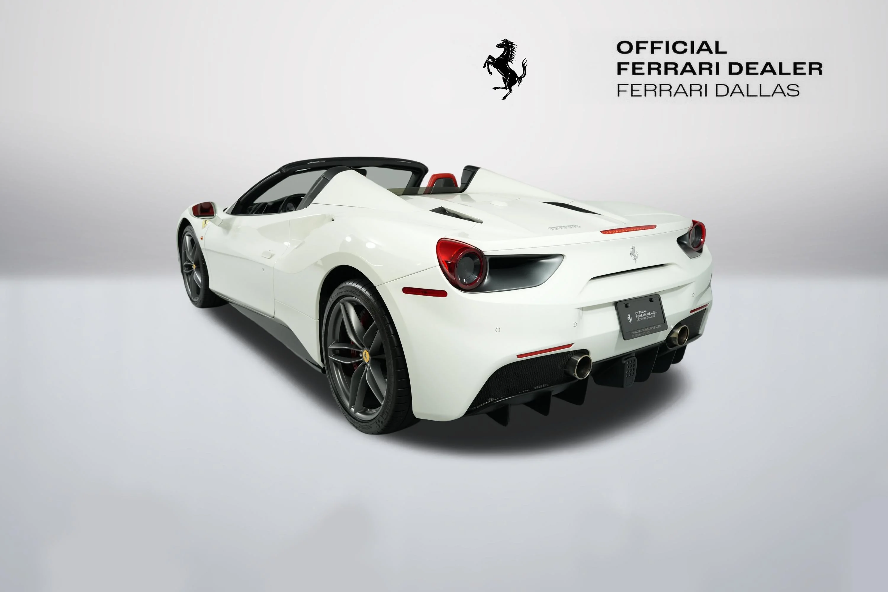 2017 Ferrari 488 GTB Base - Photo 23