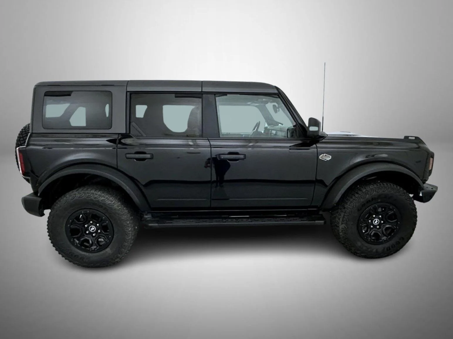 Used 2024 Black Ford Wildtrak image 4