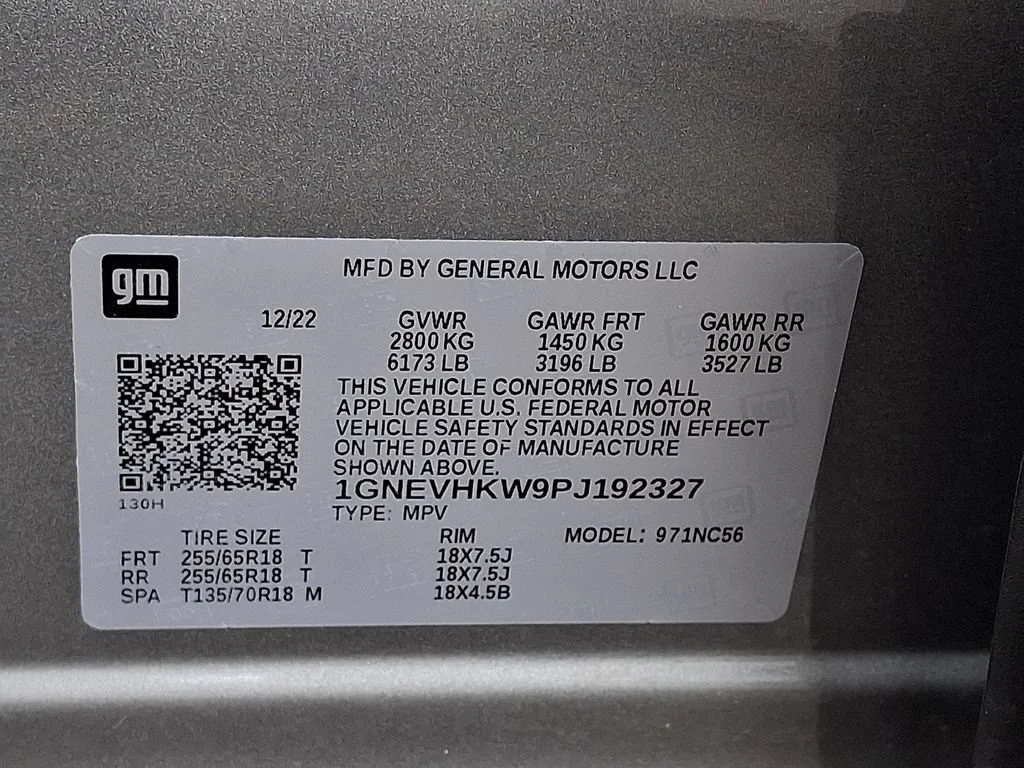 Used 2023 Sterling Gray Metallic Chevrolet LT Leather image 28