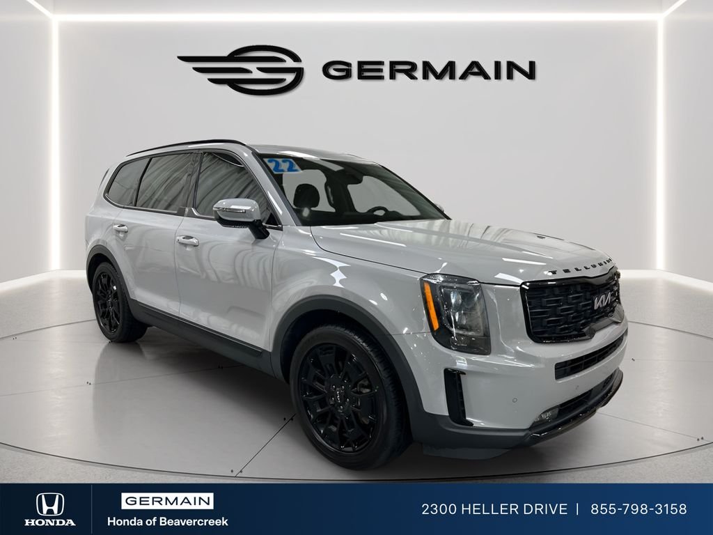 Used 2022 Wolf Gray Kia SX image 1