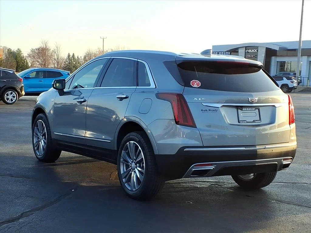 Used 2025 Silver Cadillac Premium Luxury image 15