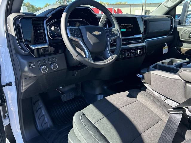 2026 Chevrolet Silverado 3500 HD LT - Photo 14