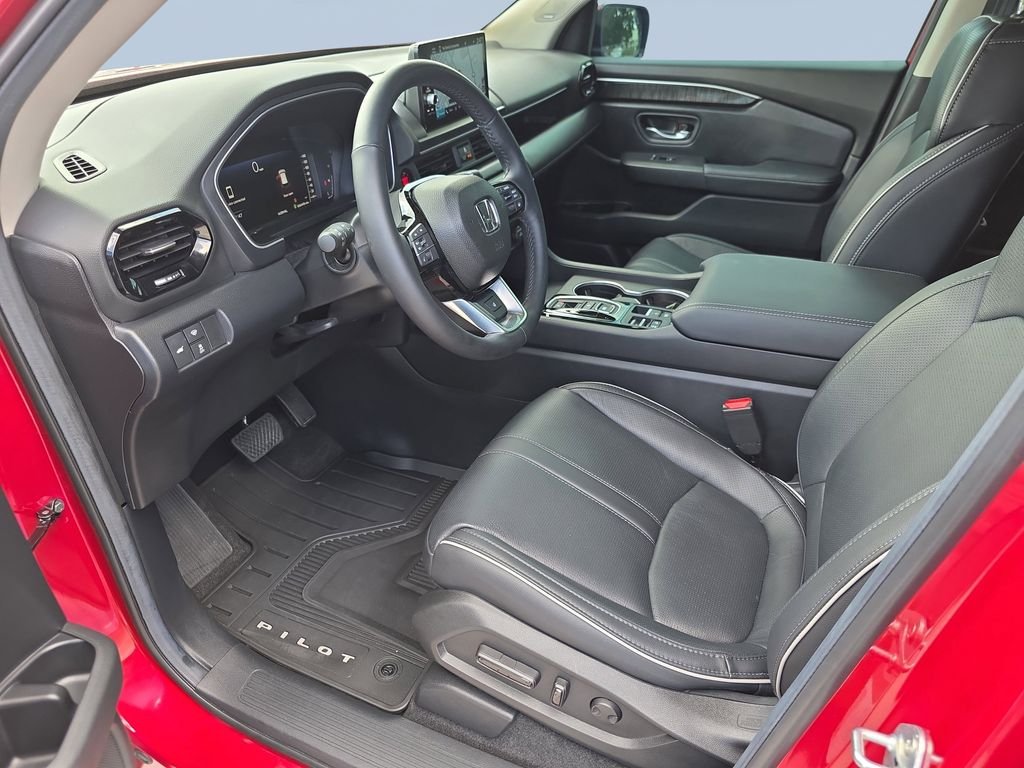 Used 2025 Radiant Red Metallic II Honda Elite image 10