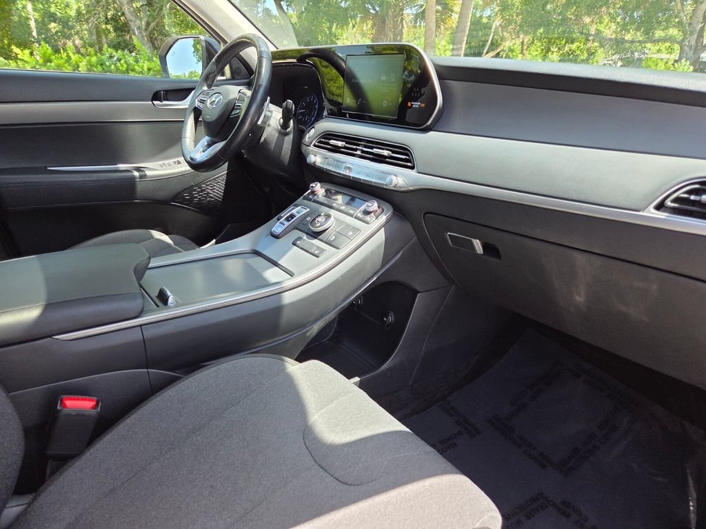 Used 2021 Becketts Black Hyundai SEL image 14