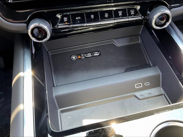 2026 Chevrolet Tahoe LT - Photo 8
