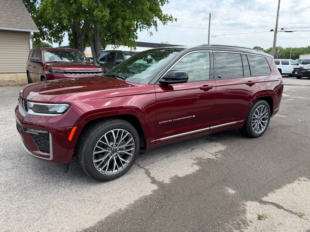 New 2026 Red Jeep Summit image 24