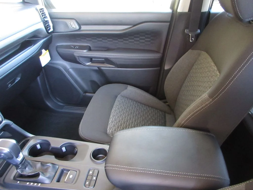 New 2026 Marsh Gray Ford XLT image 23