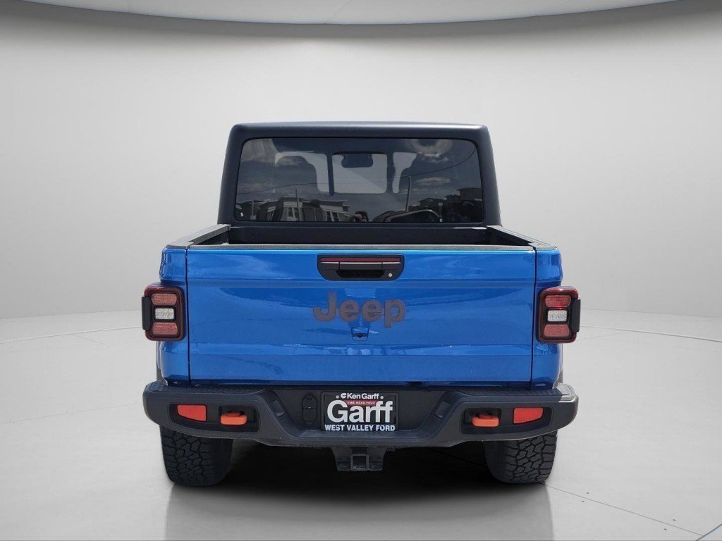 Used 2025 Hydro Blue Pearlcoat Jeep Mojave image 24
