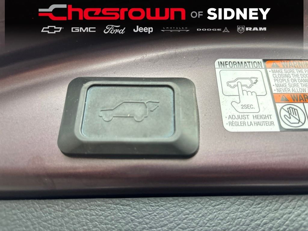 Used 2018 Black Currant Metallic Toyota XLE image 29