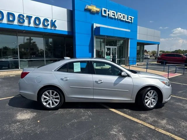 Used 2015 Chevrolet Malibu 2LT with VIN 1G11D5SLXFF310748 for sale in Woodstock, IL