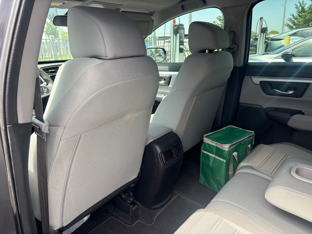 Used 2017  Honda LX image 9
