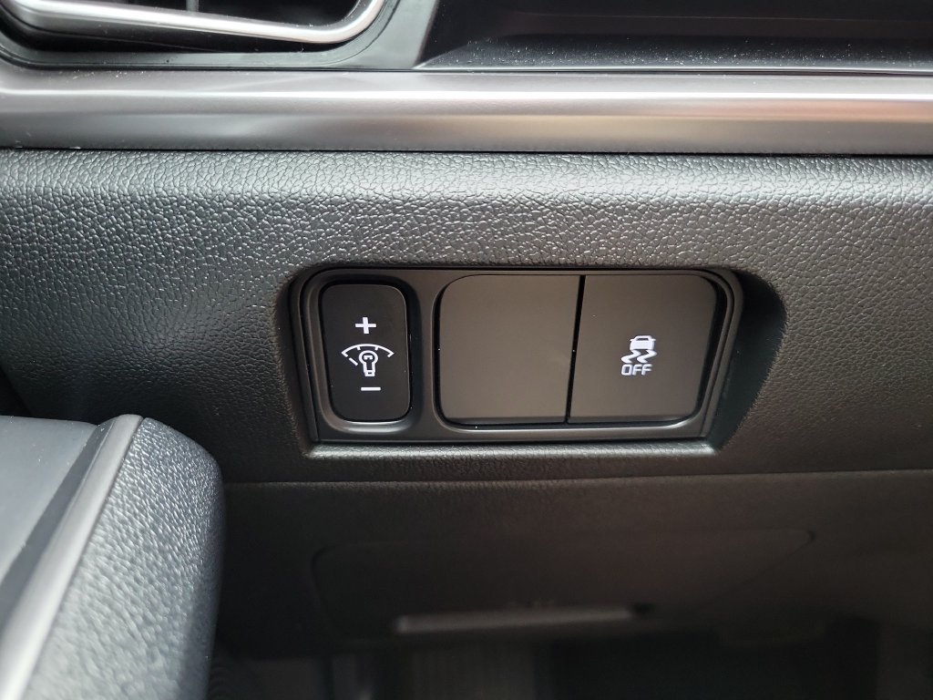 Certified Used 2025 Glacial White Pearl Kia S image 24