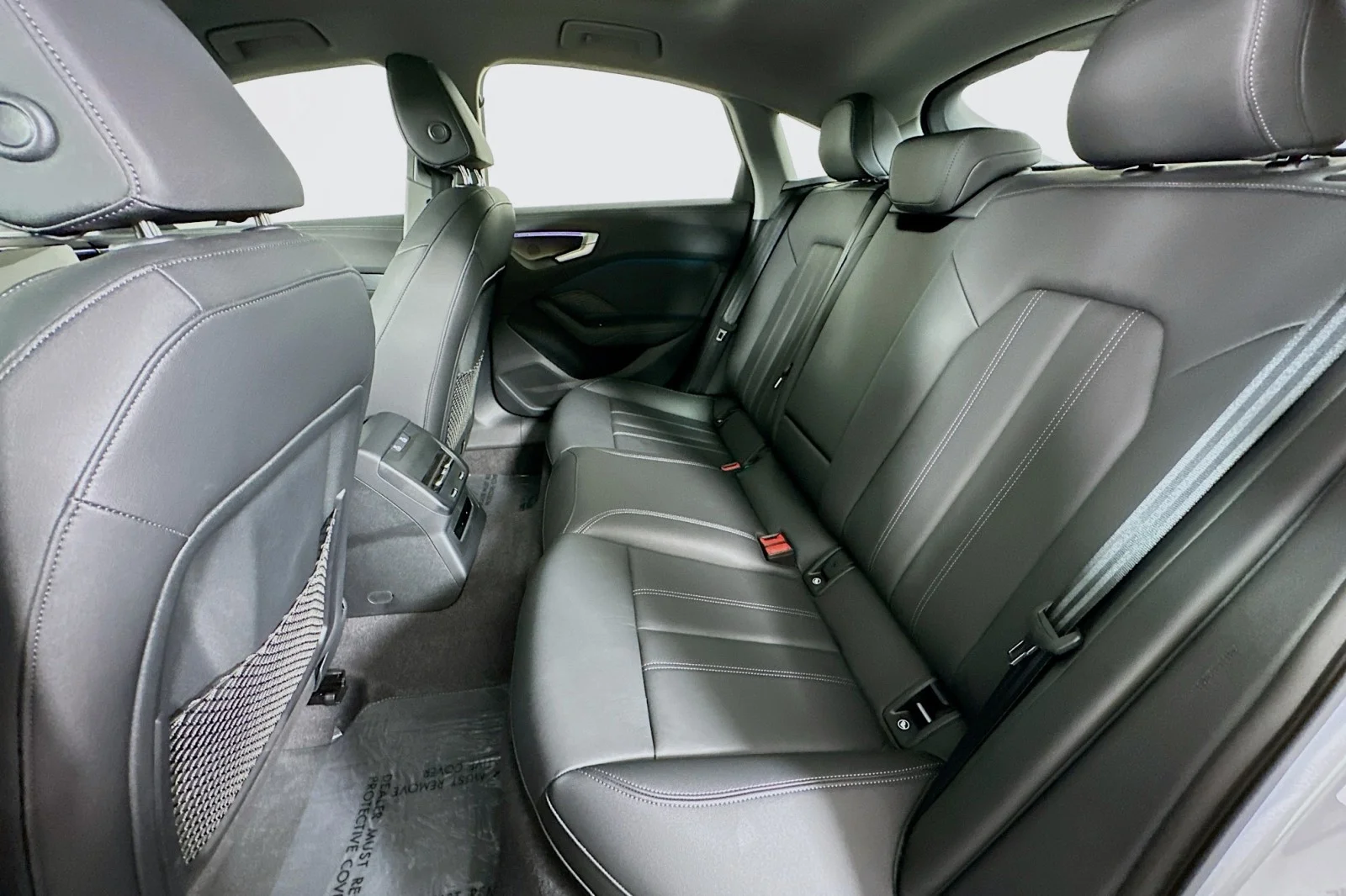 Used 2025 Florett Silver Metallic Audi Premium Plus image 9