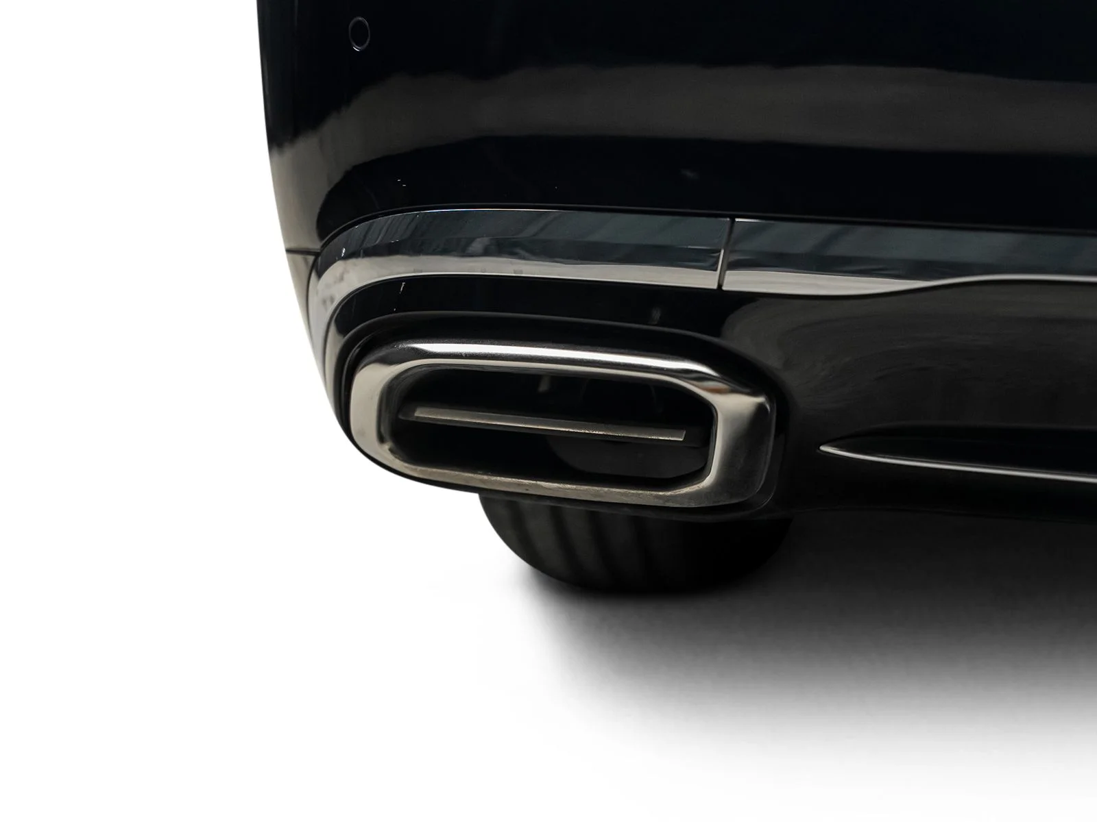 Used 2024 Black Mercedes-Benz Maybach S 580 image 18
