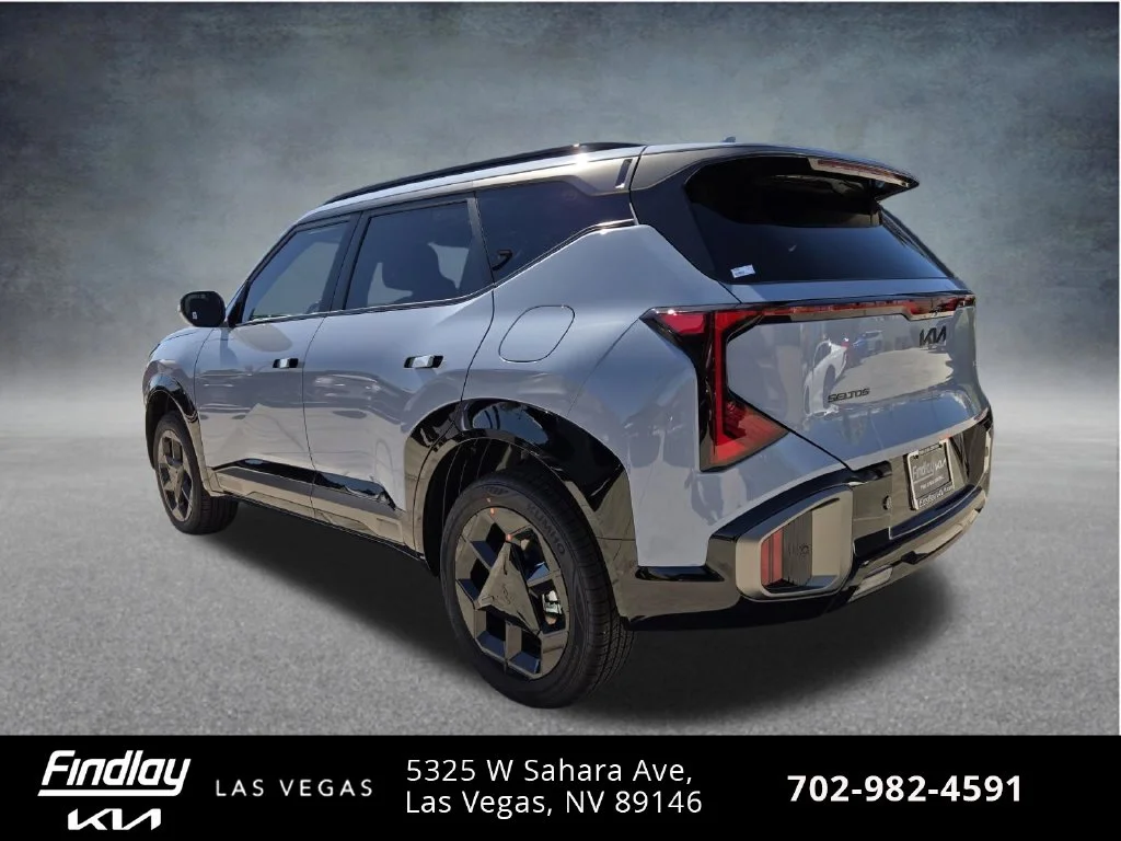 New 2027 Gray Kia X-Line S image 9