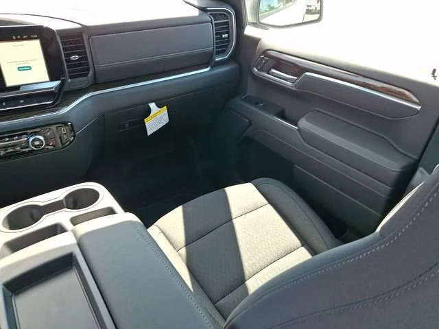 New 2026 Summit White GMC Elevation image 11