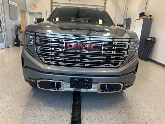 2026 GMC Sierra 1500 Denali - Photo 8