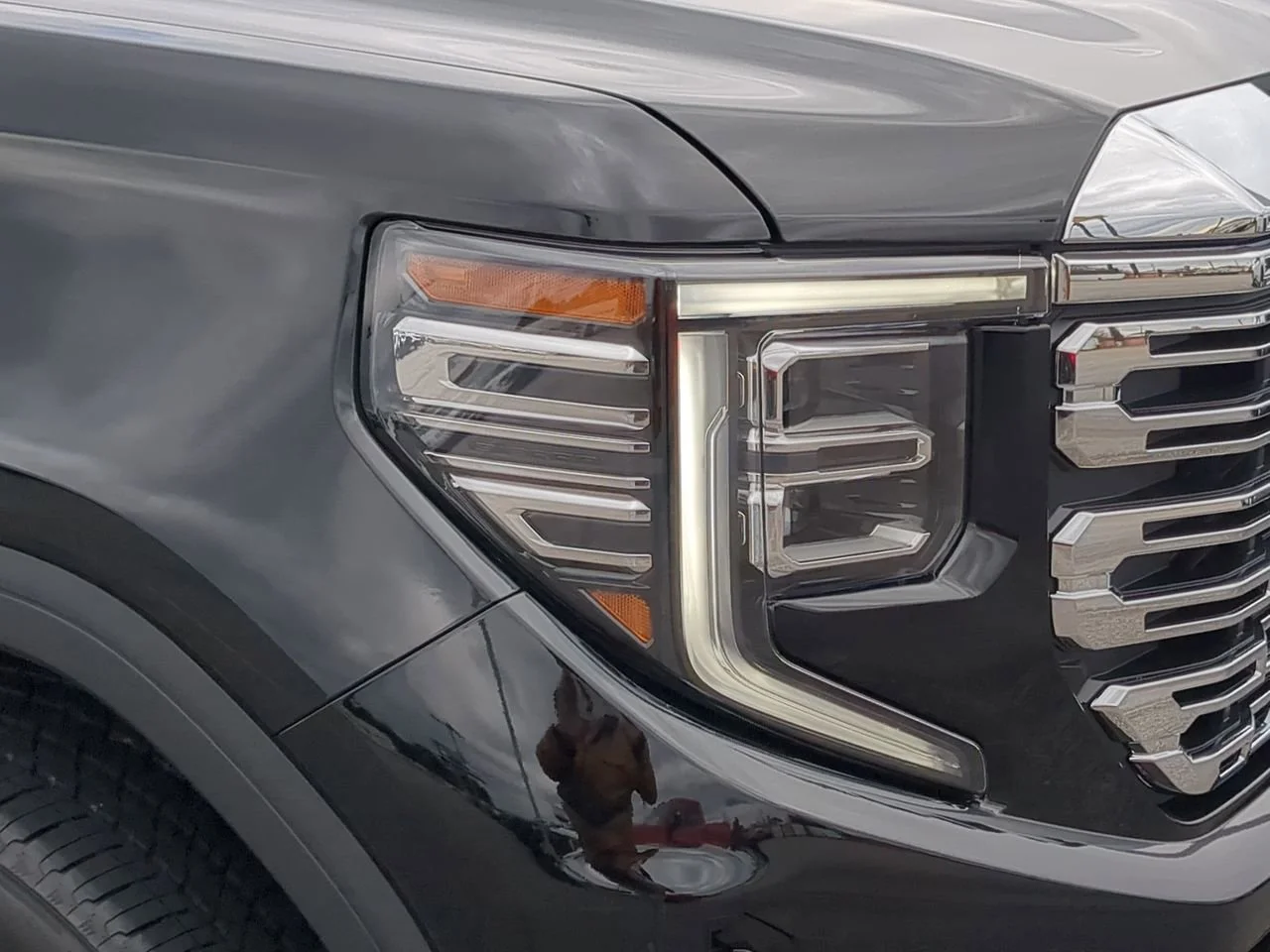 2026 GMC Sierra 1500 Denali - Photo 9