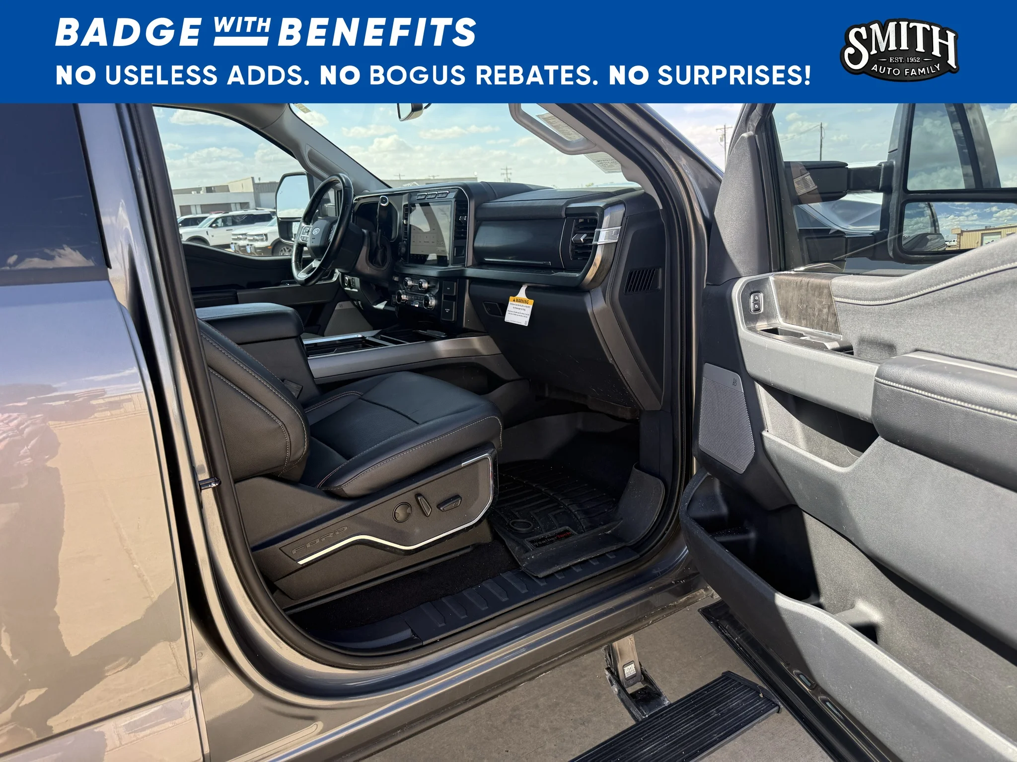 Used 2023 Carbonized Gray Metallic Ford LARIAT image 13
