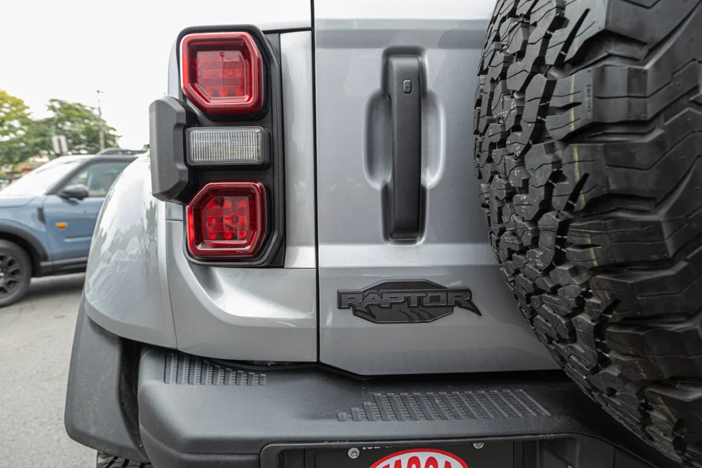 Used 2024 Silver Ford Raptor image 15