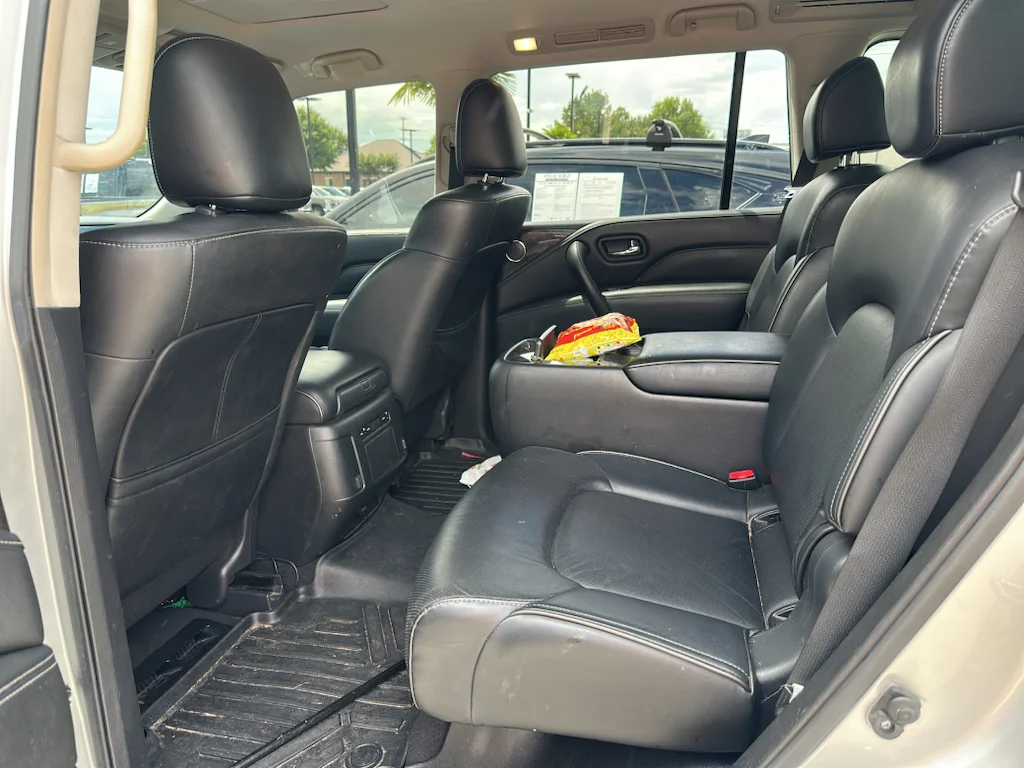 Used 2020 Liquid Platinum INFINITI LUXE image 4