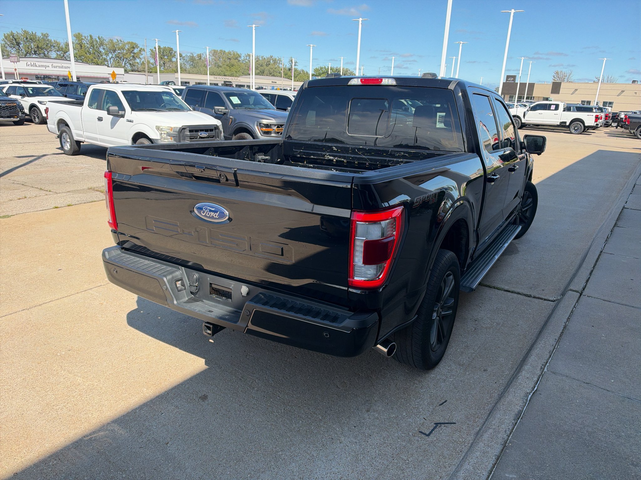 Used 2023 Agate Black Metallic Ford LARIAT image 6