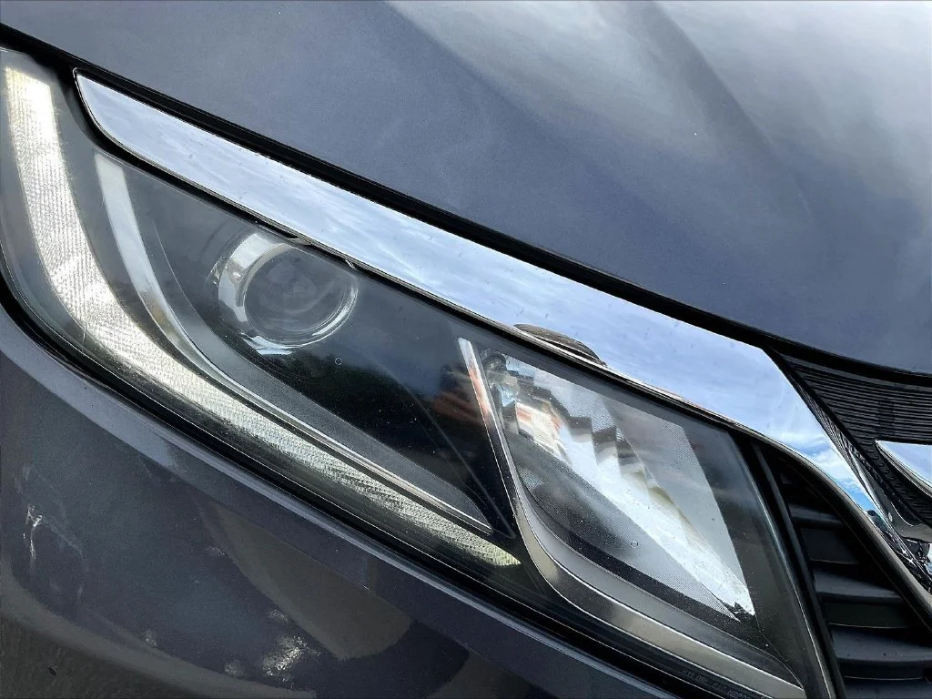 Used 2020  Honda EX image 32