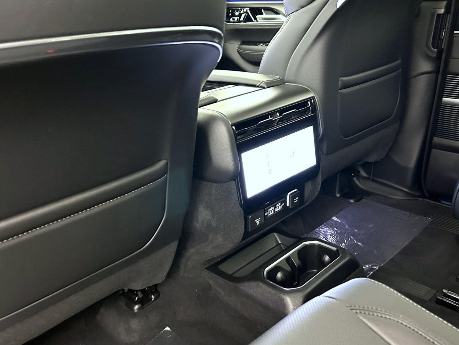 New 2026 High Gloss Black Exterior Paint Jeep Summit Obsidian image 24