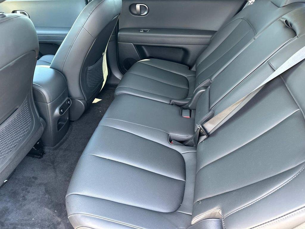 2025 Hyundai IONIQ 5 SEL - Photo 10