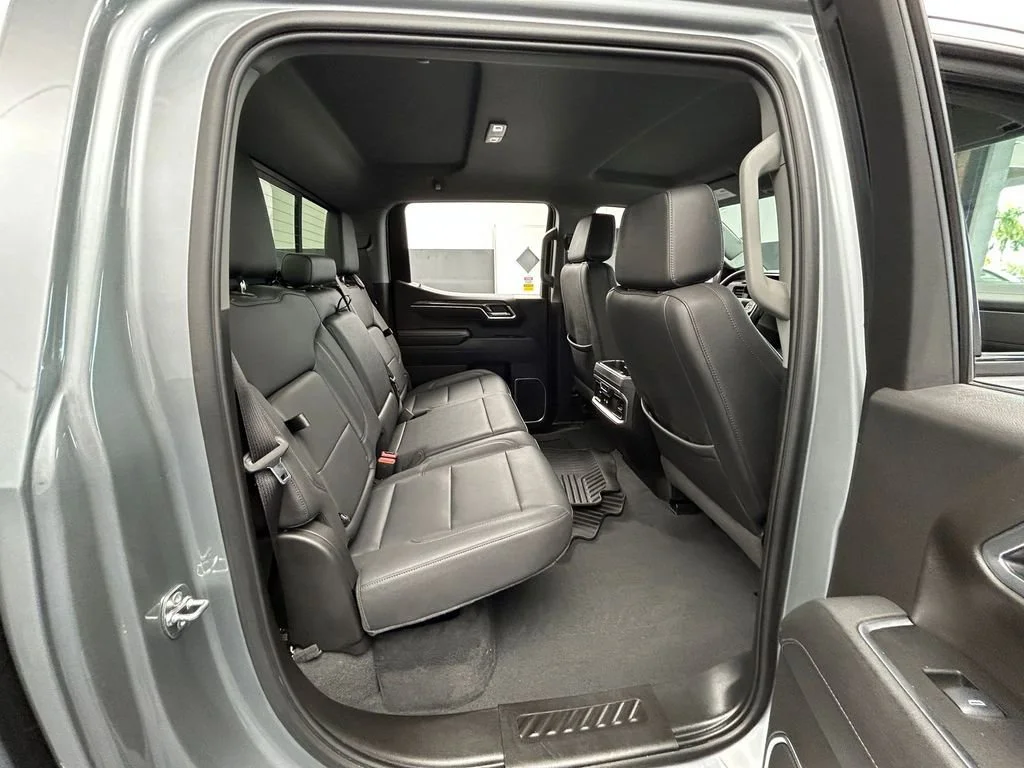 2025 Chevrolet Silverado 1500 LTZ - Photo 58
