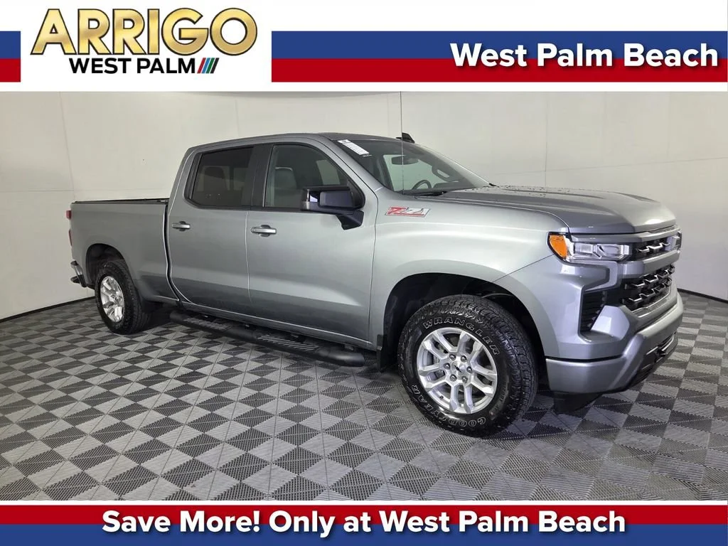 Used 2025 Sterling Gray Metallic Chevrolet RST image 1
