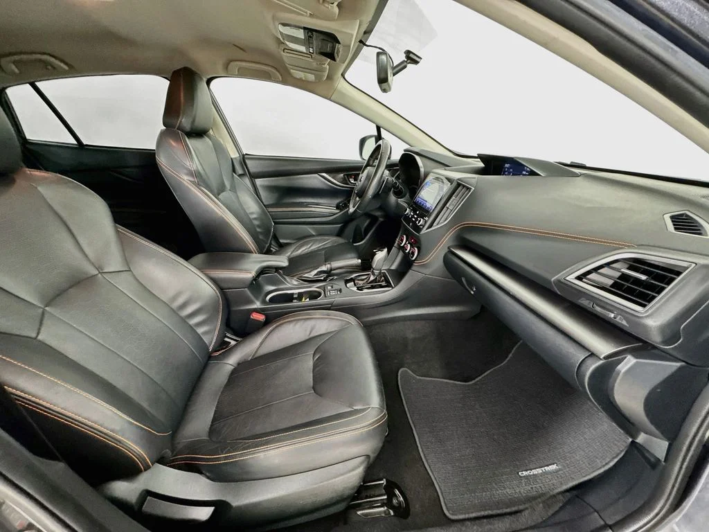 Used 2018 Dark Gray Metallic Subaru 2.0i Limited image 34