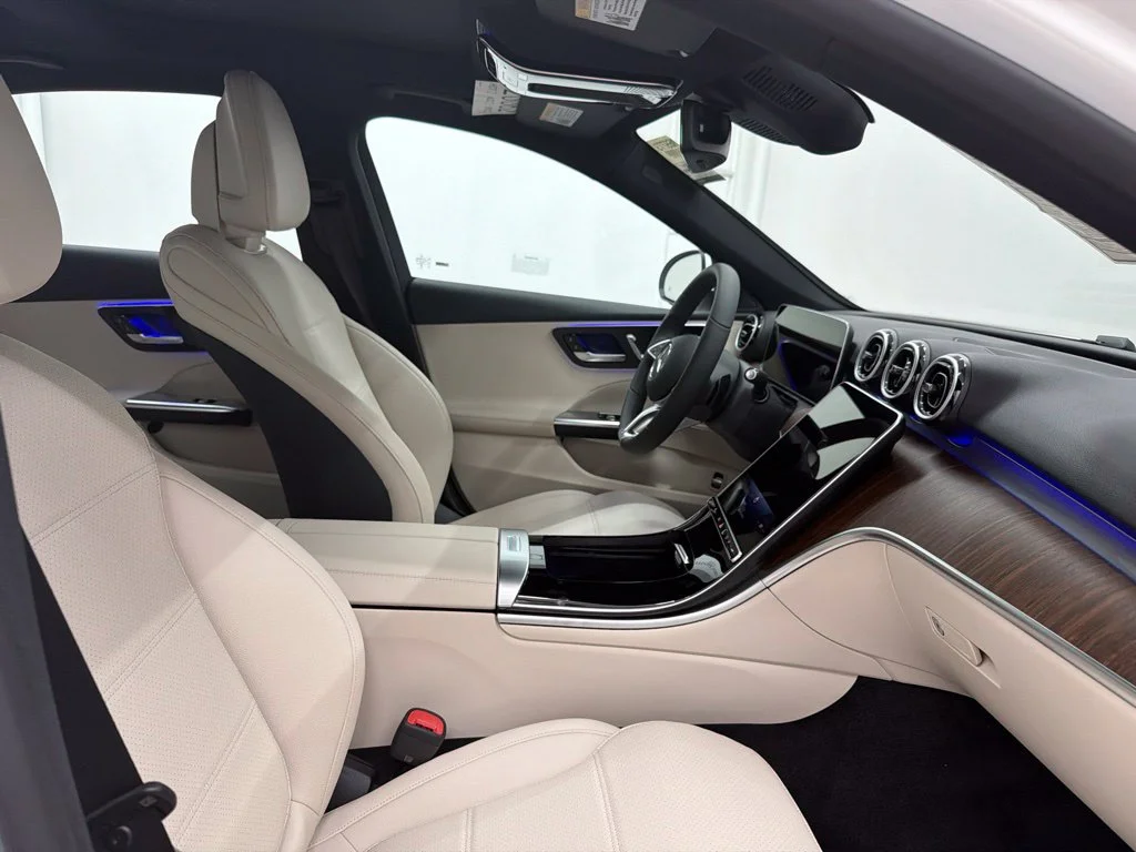 New 2027 White Mercedes-Benz C 300 image 29