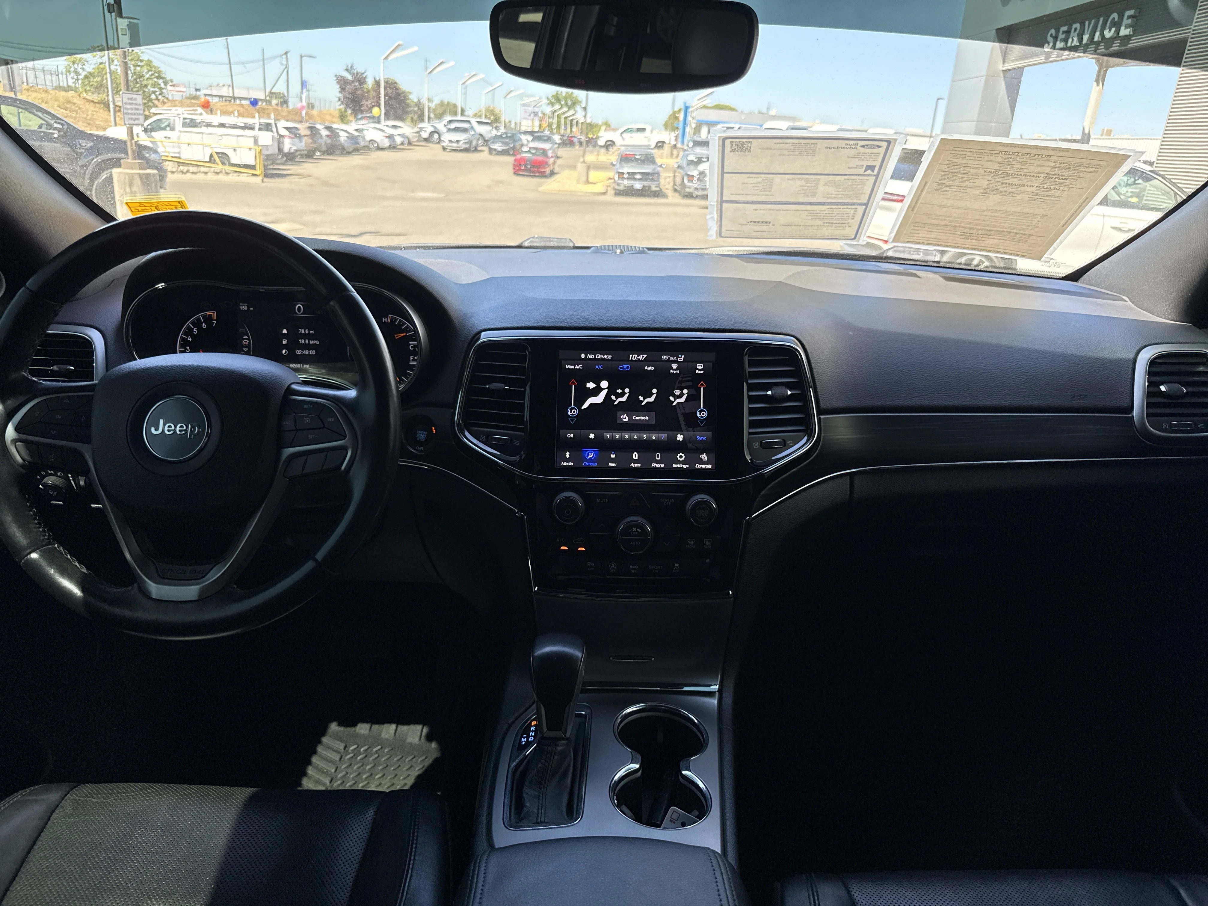 Used 2020 Diamond Black Crystal Pearlcoat Jeep Limited image 15