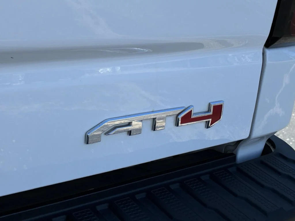 Used 2021 SUMMIT WHITE GMC AT4 image 35
