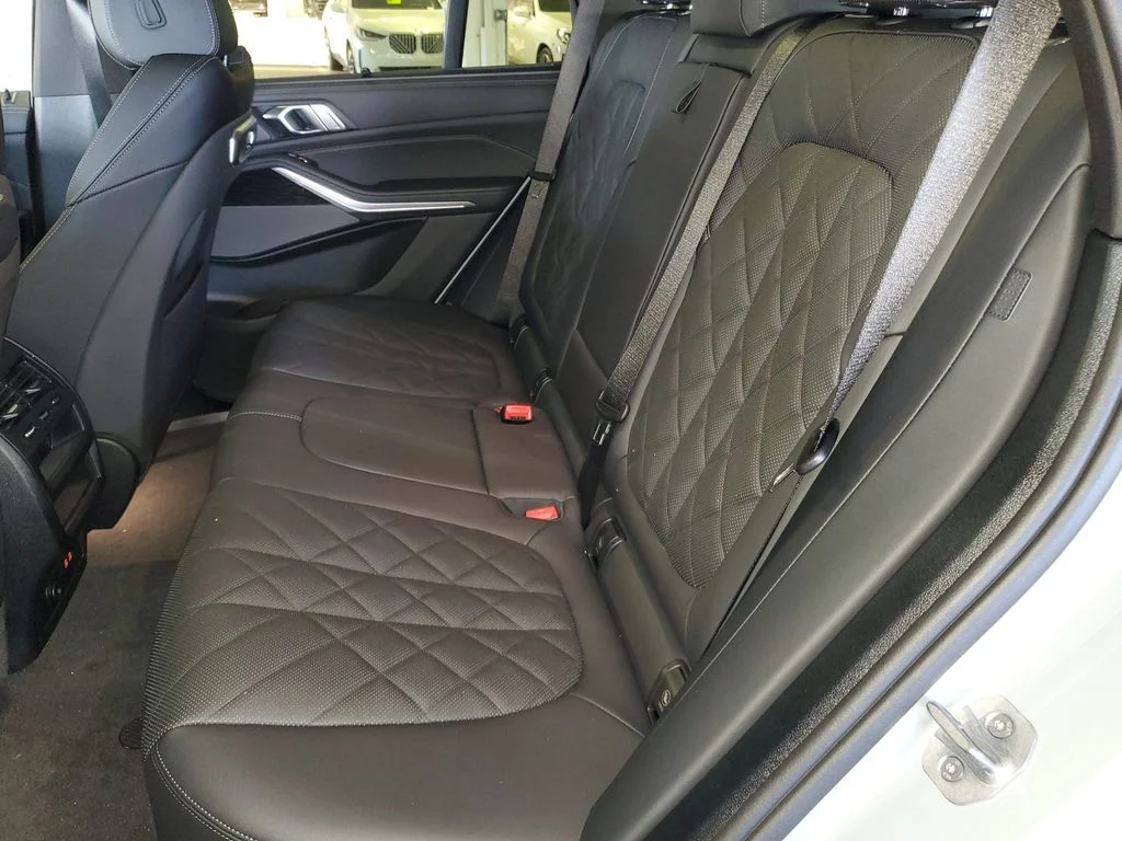 Used 2026 Brooklyn Grey Metallic BMW sDrive40i image 11