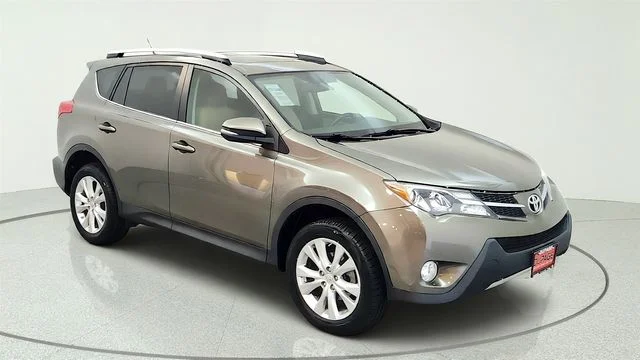 Used 2014 Brown Toyota Limited image 28
