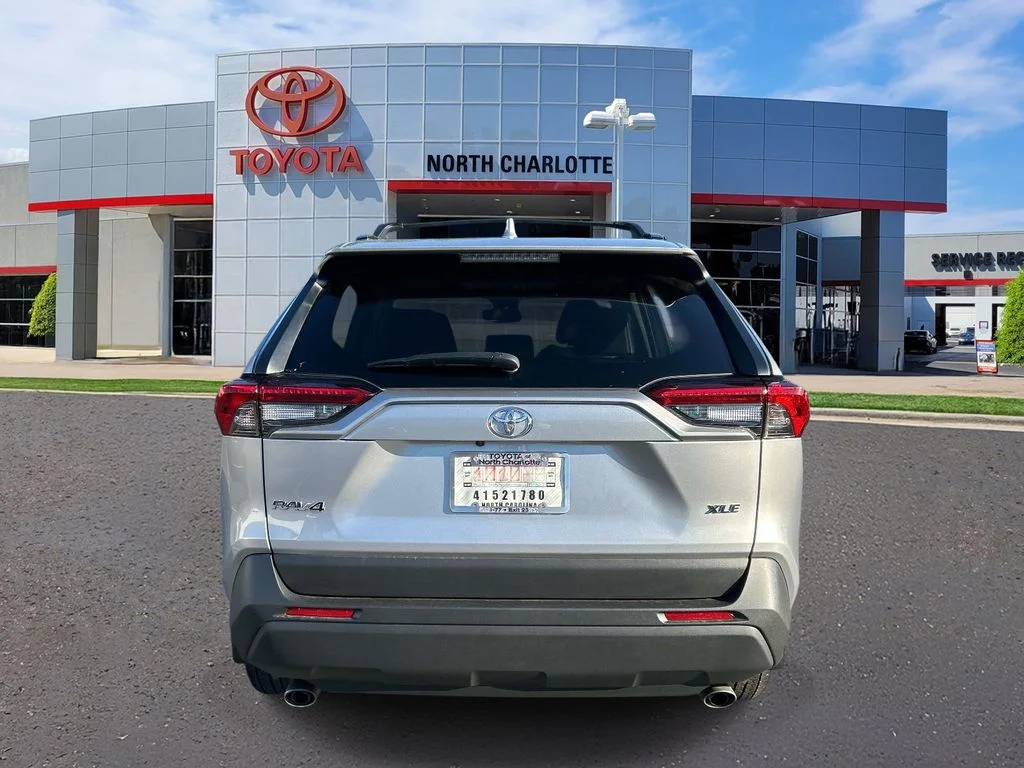 Used 2024 Silver Toyota XLE Premium image 7
