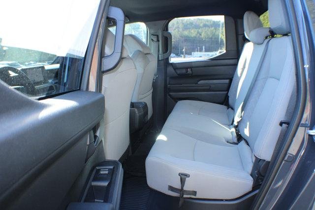 2024 Toyota Tacoma SR5 - Photo 12