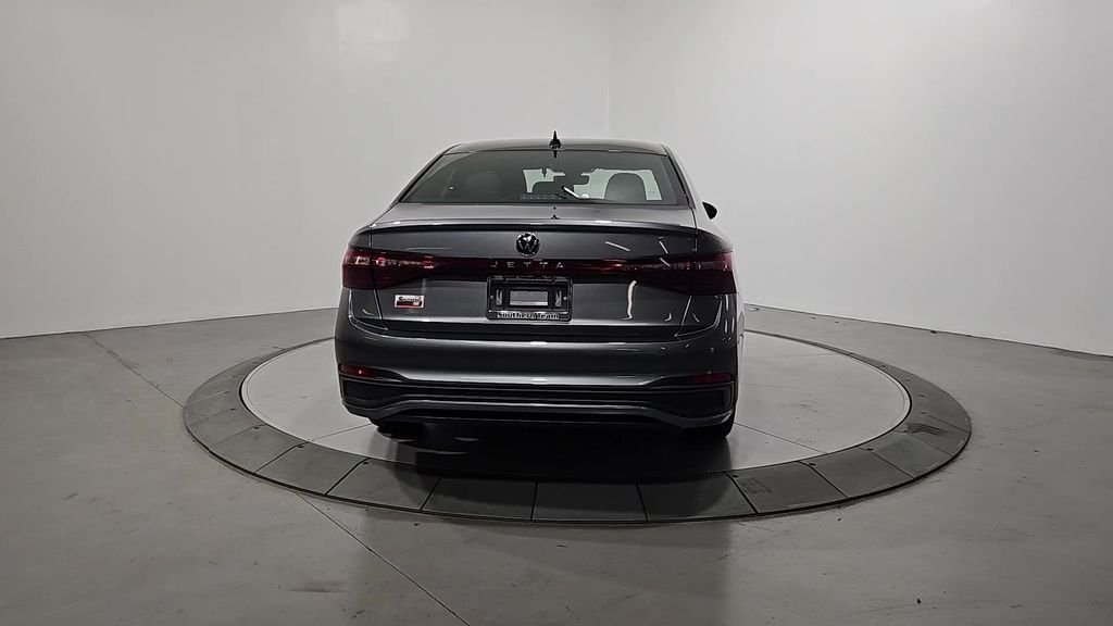 2026 Volkswagen Jetta 1.5T Sport photo 4