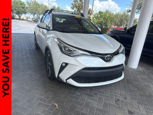 Used 2022 Pearl Toyota Limited image 1
