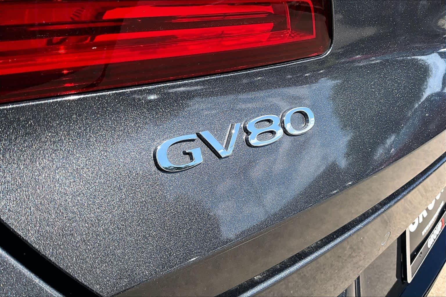 Used 2022 Himalayan Gray Genesis  image 29