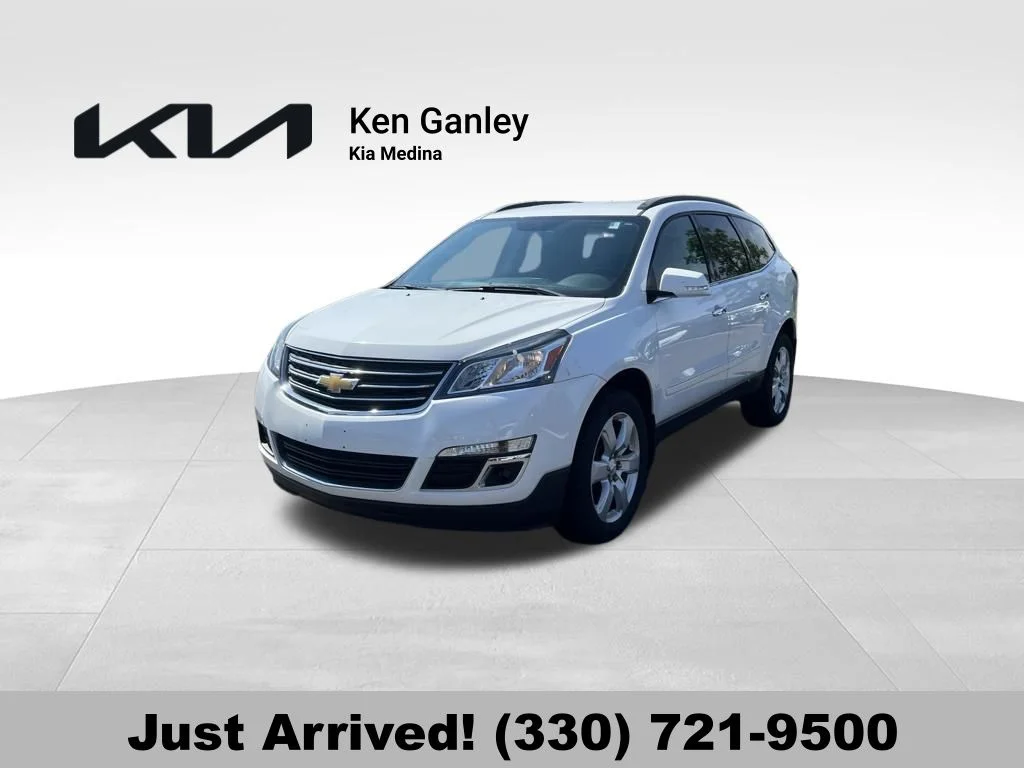 Used 2017 White Chevrolet LT image 1