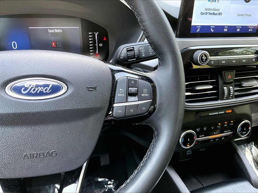 Used 2023 Black Ford Active image 20