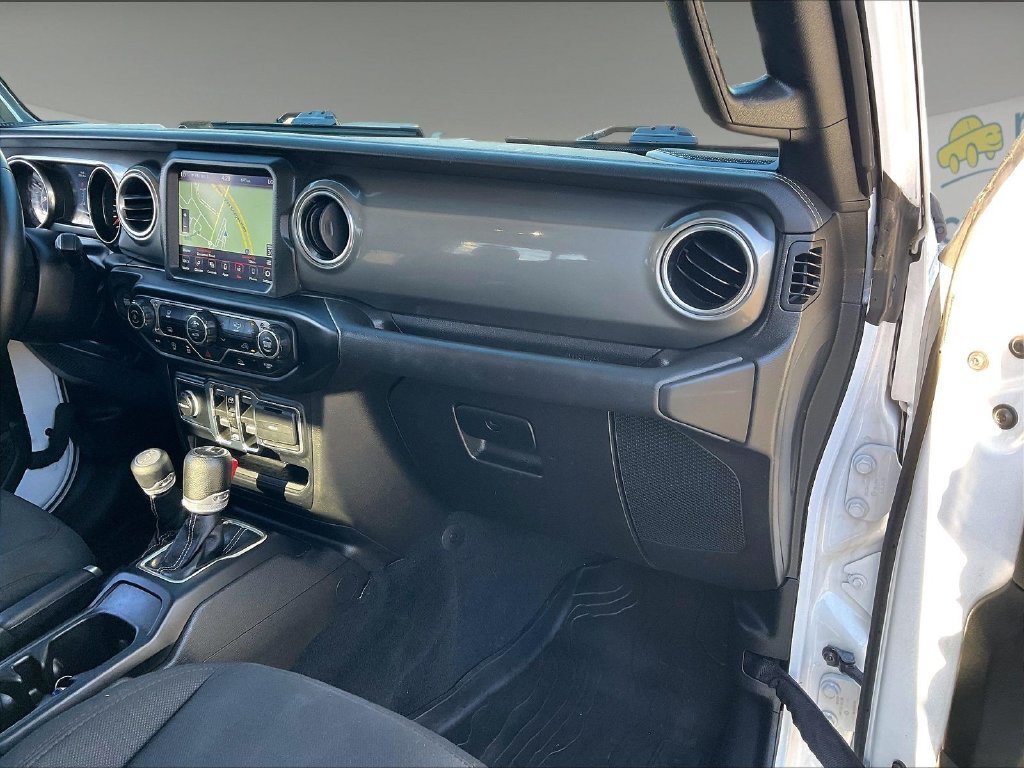 Used 2022 Bright White Clearcoat Jeep Overland image 12