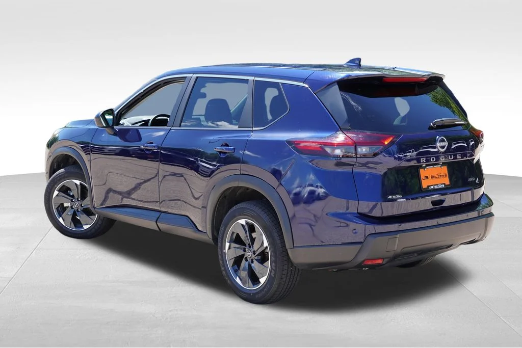 Certified Used 2025 Deep Ocean Blue Pearl Nissan SV image 7