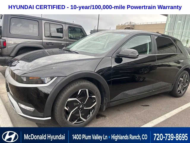 Used 2024 Black Hyundai SEL image 1