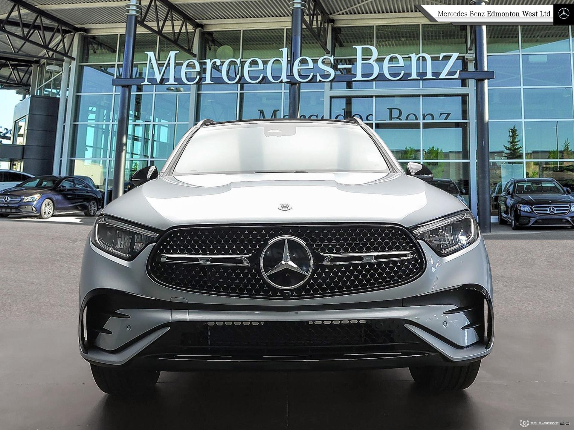 2025 Mercedes Benz GLC 300 4MATIC photo 2